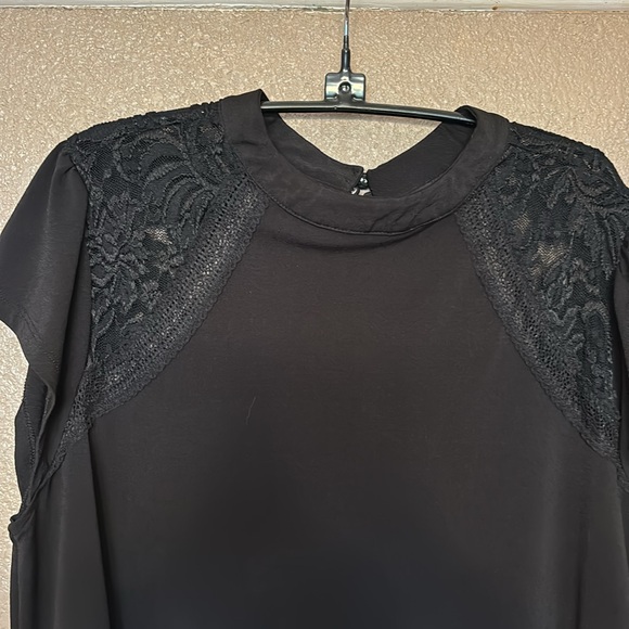 Studio Crepe Jersey Mock Neck Lace Inset Top - Picture 6 of 10